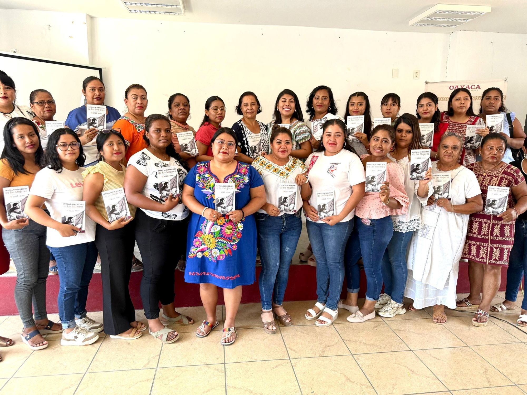 Encuentro Microrregional con Directoras de Instancias Municipales de la Región Costa