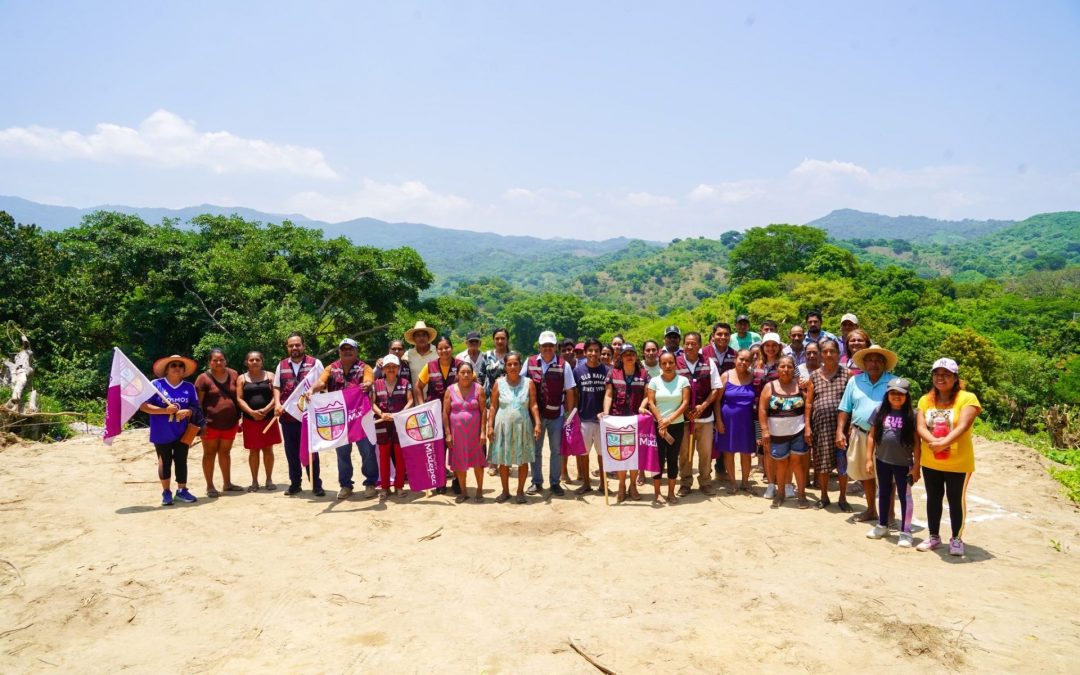 Banderazo de Inicio de Construcción