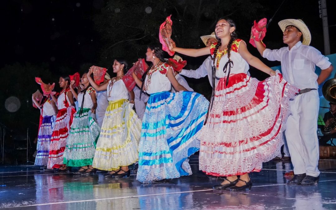 ¡A nombre del Gobierno Municipal de San Pedro Mixtepec les damos las gracias a todas y todos!