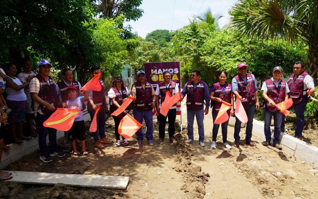Trabajos en la Calle Camino Real, Los Tamarindos.