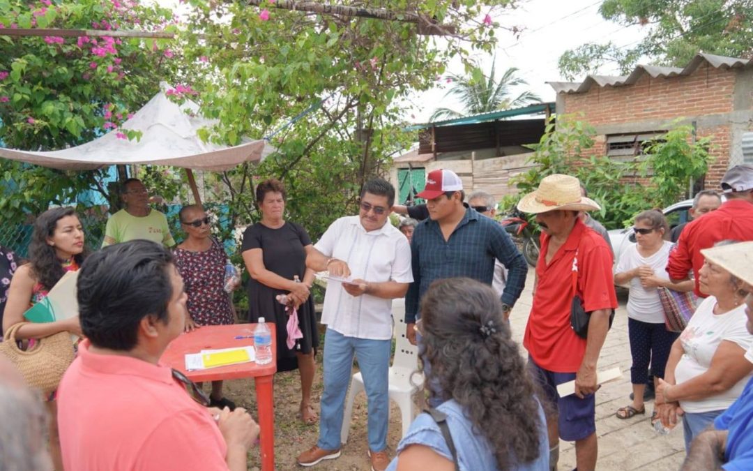 Petición para la pavimentación de la calle Luis Donaldo Colosio