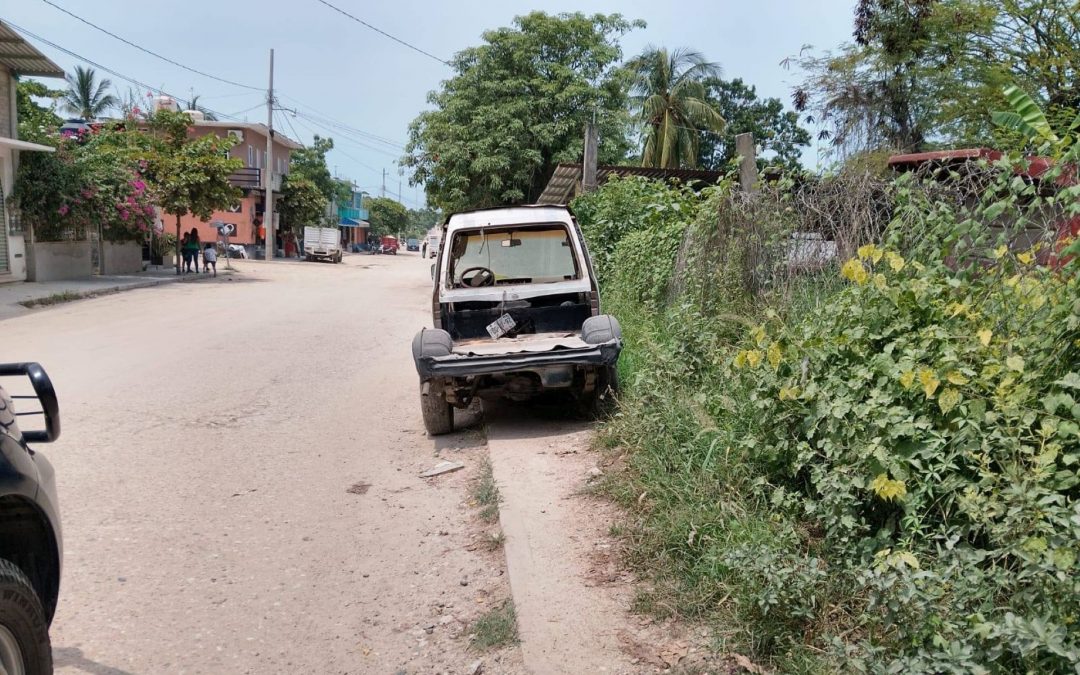 Limpiando nuestras calles.