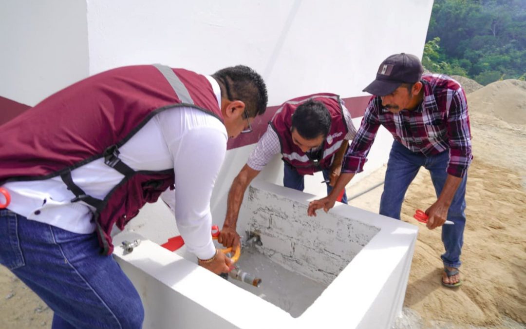 Inauguración de Tanque de almacenamiento de agua en El pescadito, Mixtepec.