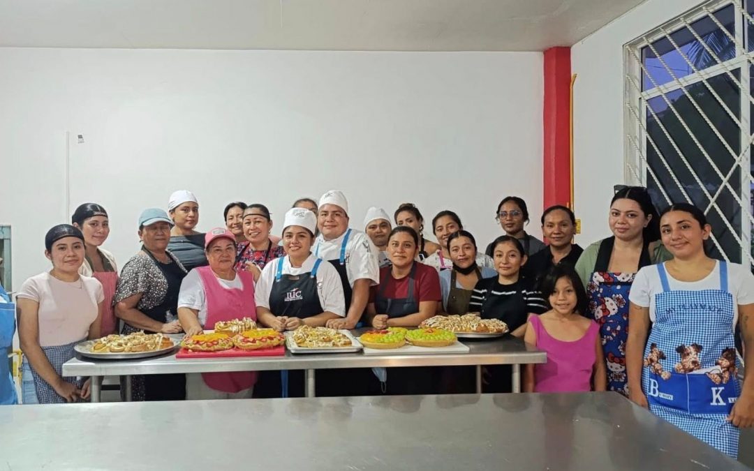 “Empodérate Mujer”