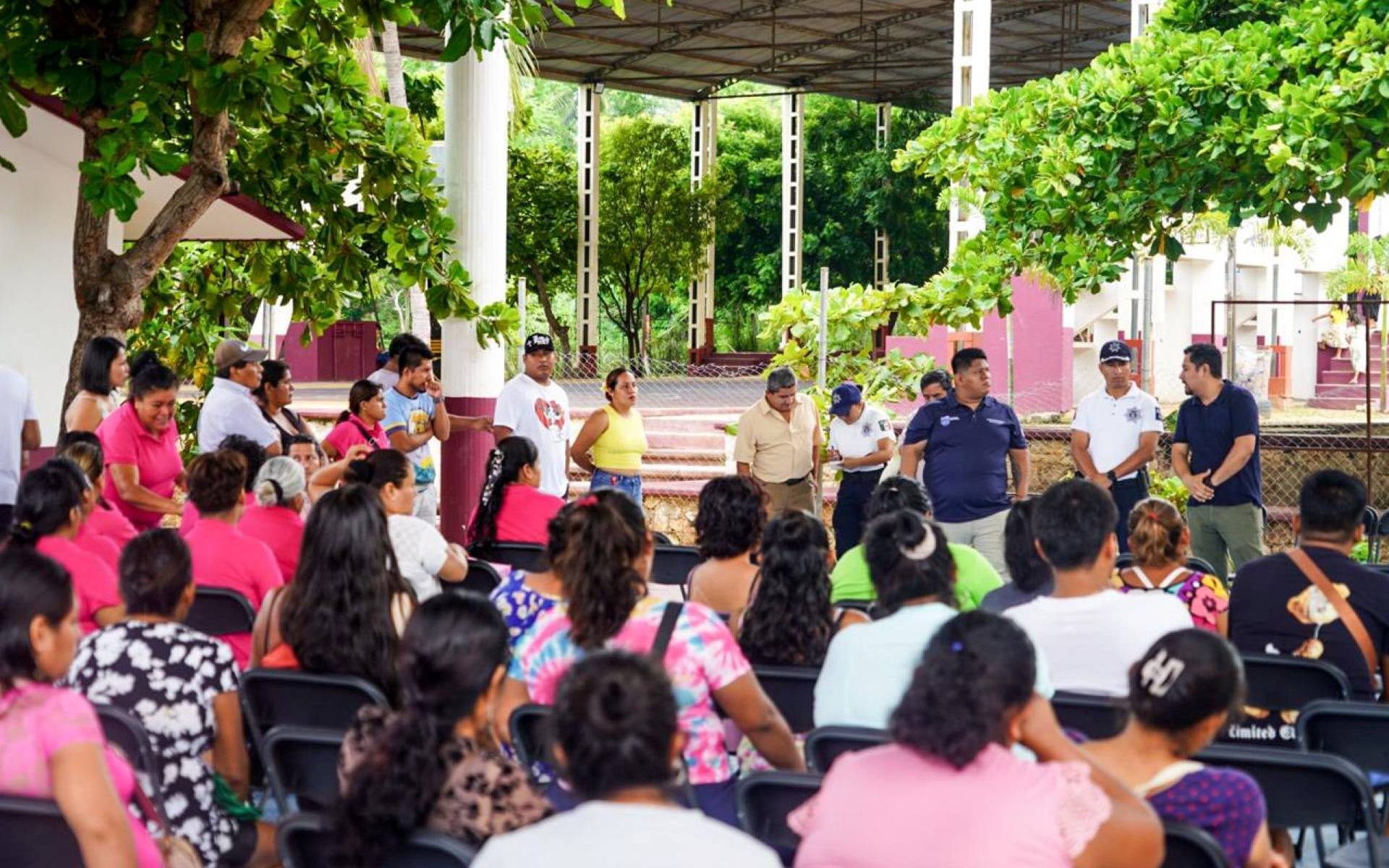 Reunión con los representantes de las mesas directivas del comercio ambulante.