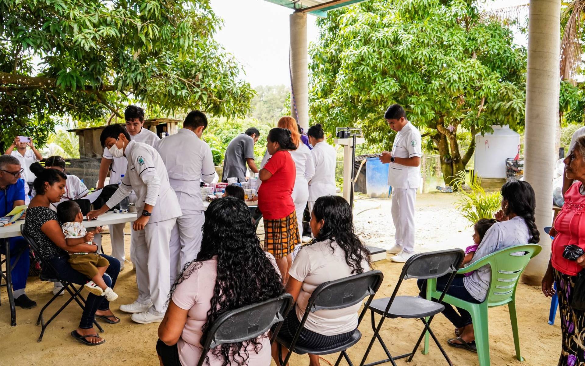 Jornada de Salud Municipal en San José Cieneguilla.
