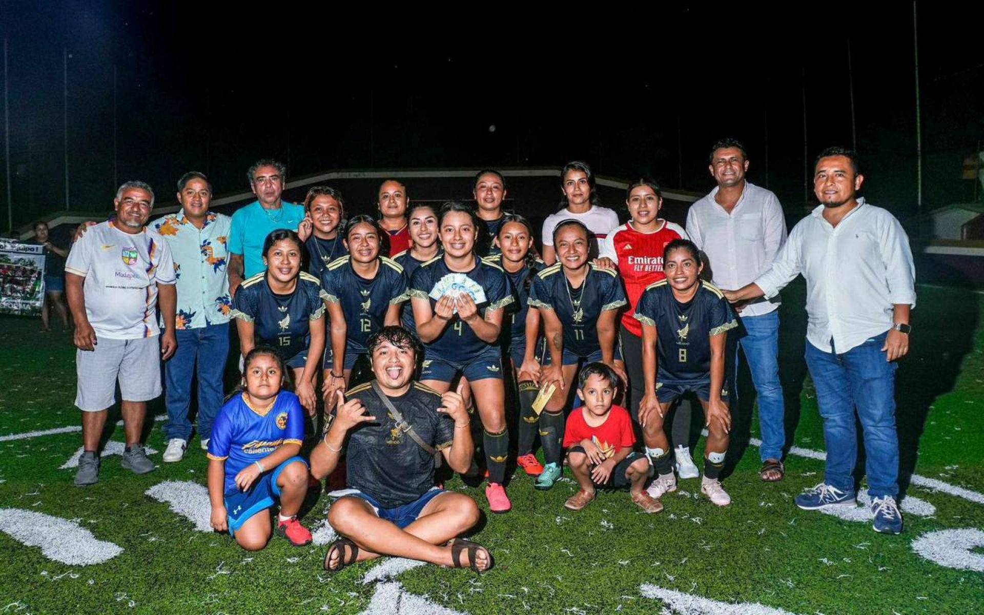 Sábado deportivo.