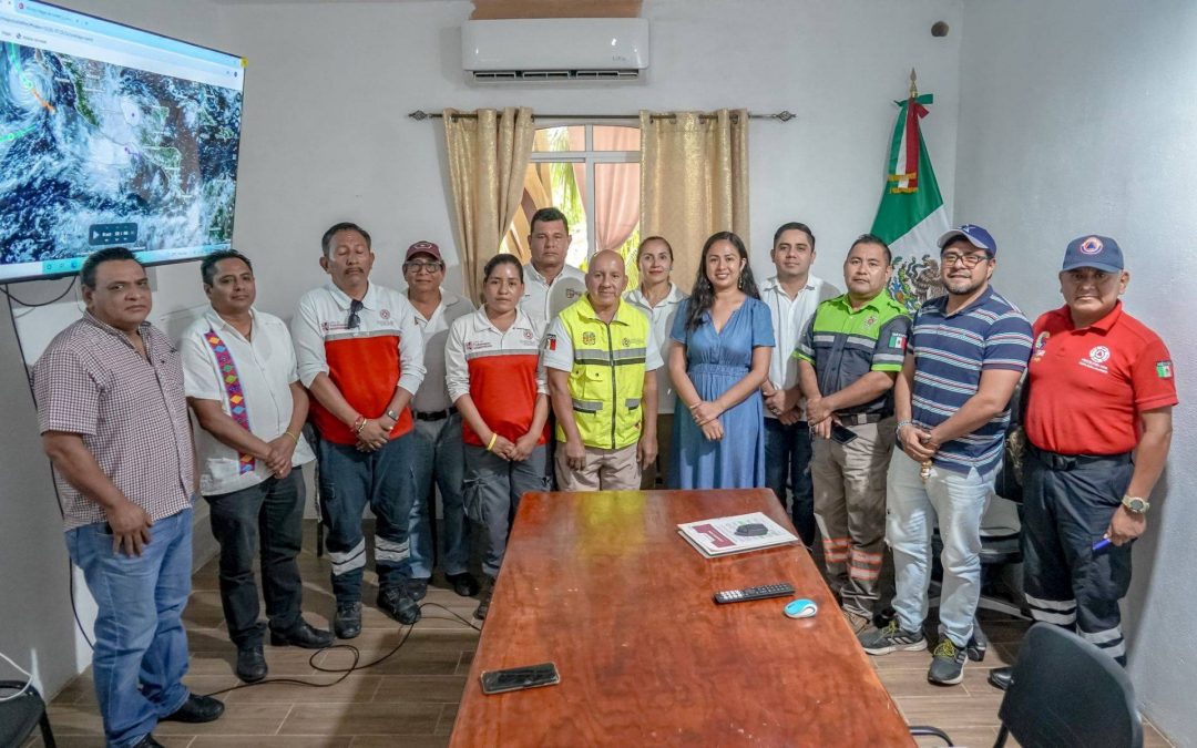 Reunión con representantes de Protección Civil y Educación de los municipios vecinos.